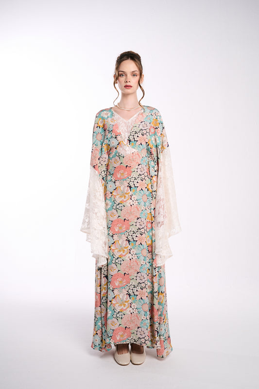 Belle Époque Lace Kaftan