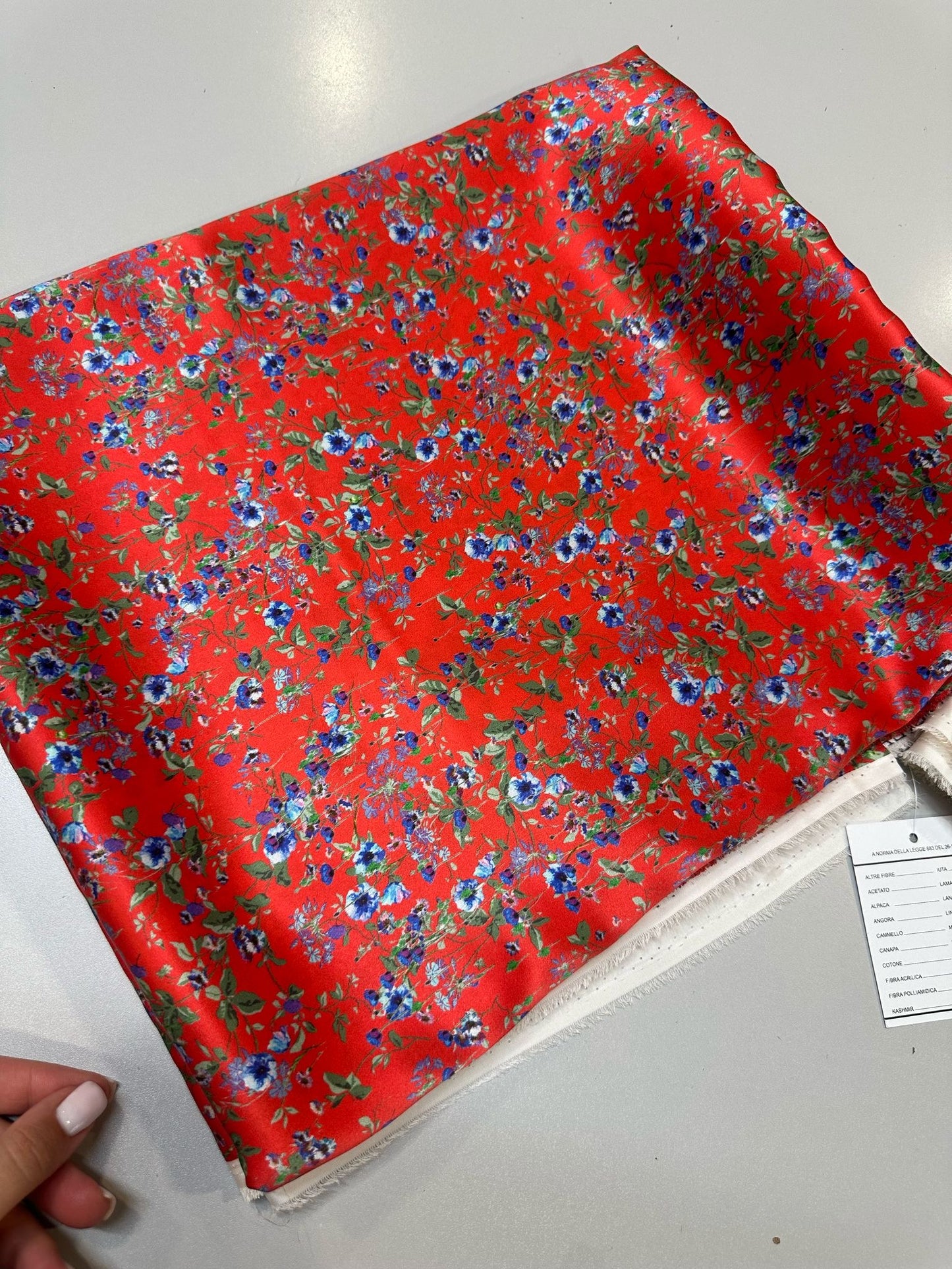 Pure Italian Silk Satan M02 (3 Meter)
